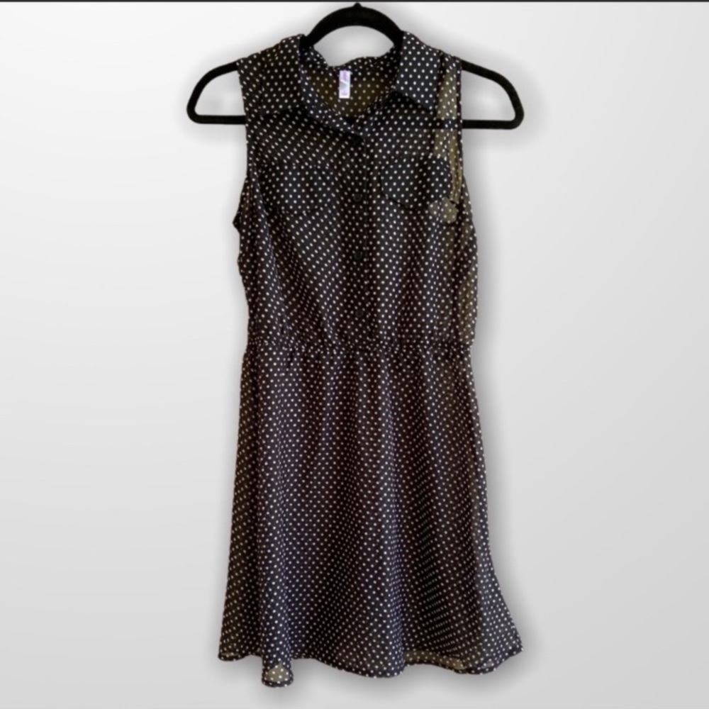 Xhilaration Pinup Polkadot Sleeveless Dress
